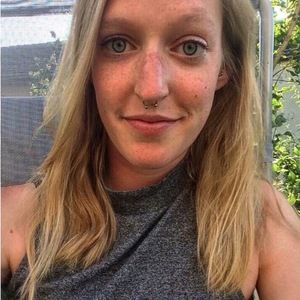 Meet your Posher, Alyssa